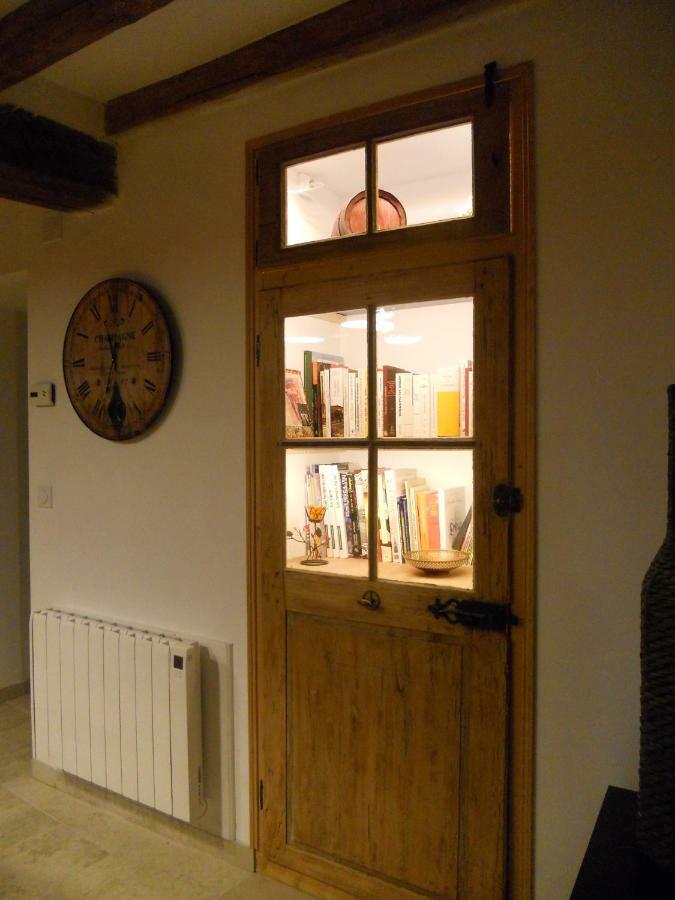 Gite La Nuit Etoilee Chez Champagne Mathelin Mareuil-le-Port Dış mekan fotoğraf