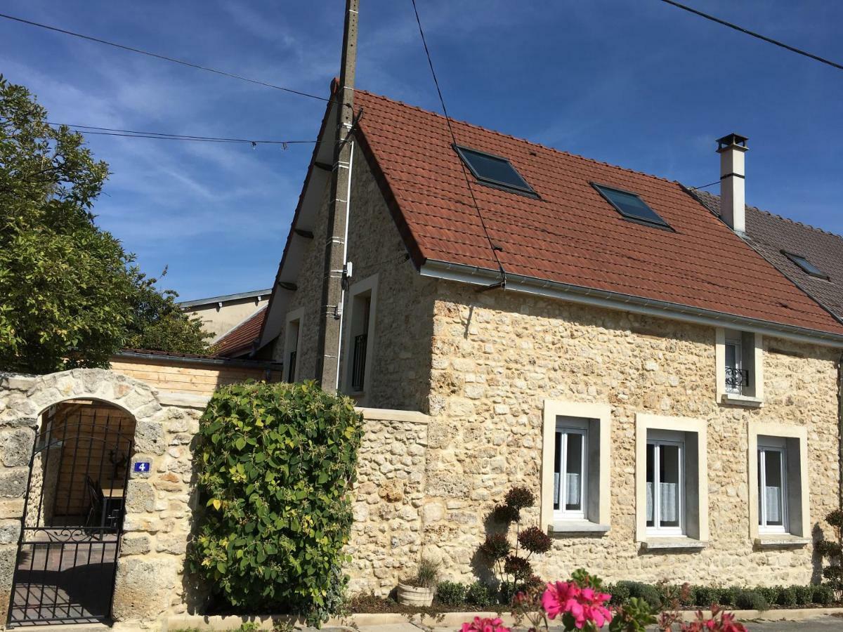 Gite La Nuit Etoilee Chez Champagne Mathelin Mareuil-le-Port Dış mekan fotoğraf
